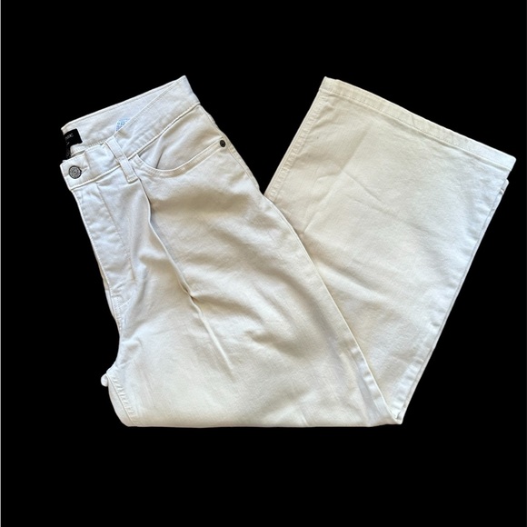 Banana Republic High-Rise Straight Wide-Leg Crop Off-White/Cream Cuff Denim Jean - Picture 3 of 6